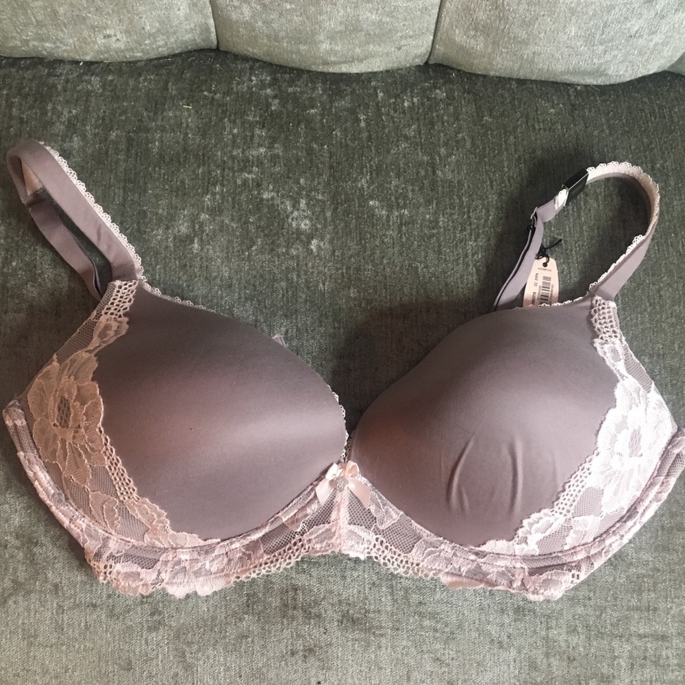 Victoria’s Secret NWT bra